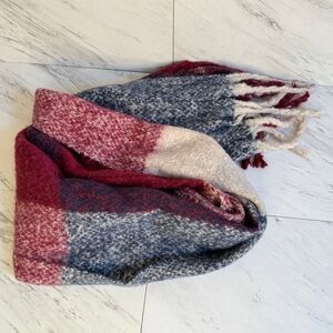 NEW Patriotic Plaid Warm Scarf